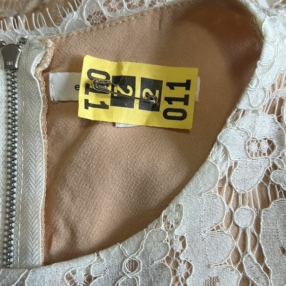 Endless Rose White Lace Romper Cut Out Lined Sorority Party Anthro Sz M - Picture 11 of 12